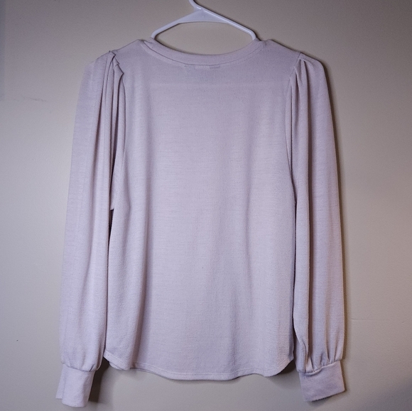 Banana Republic Factory Longsleeve Shirt Womens SZ XS White Pleating - Picture 2 of 11